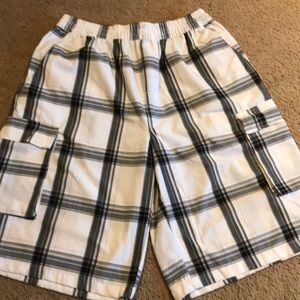 Men’s cargo shorts